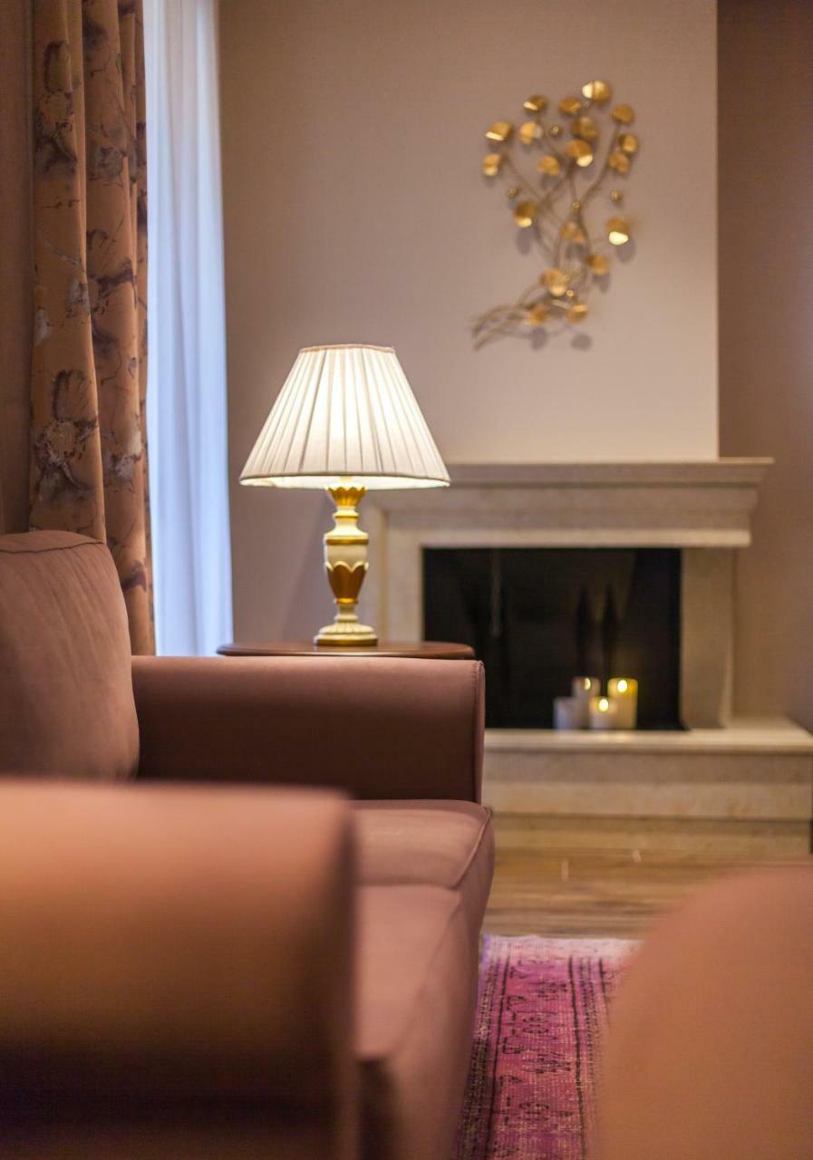 Kyniska Palace Conference & Spa Містрас Екстер'єр фото